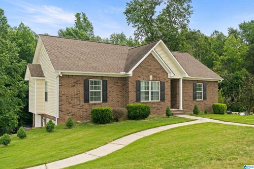 180 Thornberry Dr, Hayden, AL, 35079-5009 | Card Image