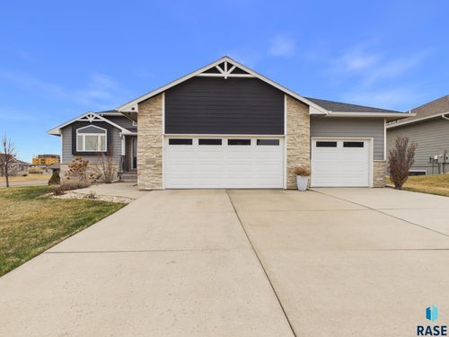 6500 E Steamboat Trl, Sioux Falls, SD, 57110-8541 | Card Image