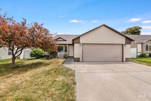1215 Quail St, Twin Falls, ID, 83301-5667 | Card Image