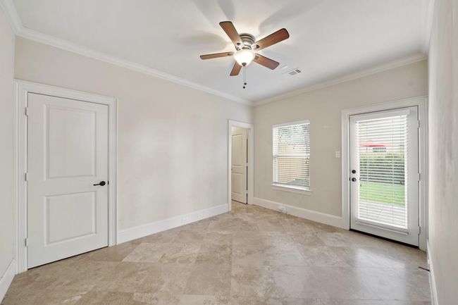 Downstairs bedroom & ensuite bath. | Image 28