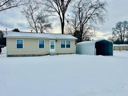 407 E Lincoln Avenue, Richmond Township, MI, 49677 | Card Image