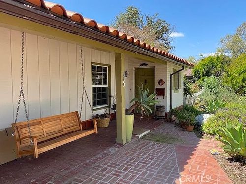 466 W 10th, Claremont, CA, 91711 | Card Image