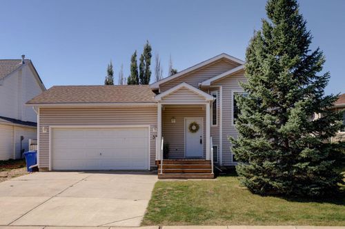 37 Chinook Crescent, Beiseker, AB, T0M0G0 | Card Image