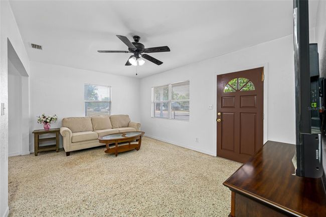2350 38 Th Ave N, House other with 2 bedrooms, 2 bathrooms and null parking in ST PETERSBURG FL | Image 16