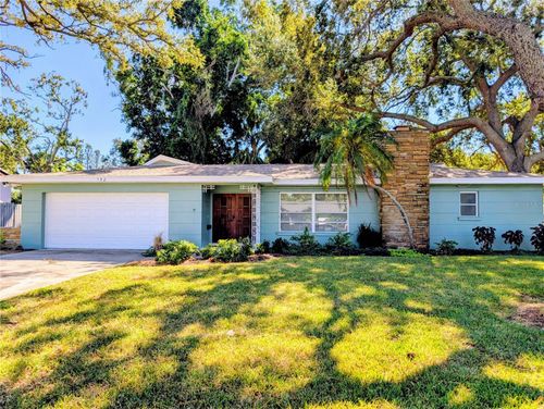 152 58th Ave S, ST PETERSBURG, FL, 33705-5449 | Card Image