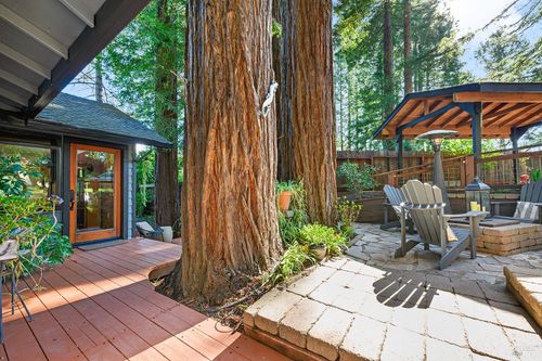 17450 Summit Ave, Guerneville, CA, 95446-9096 | Card Image