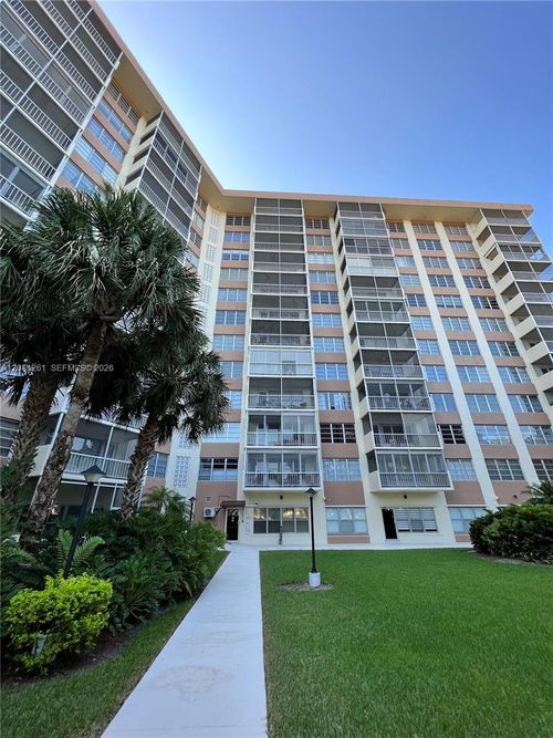 301-10777 W Sample Rd, Coral Springs, FL, 33065-3797 | Card Image