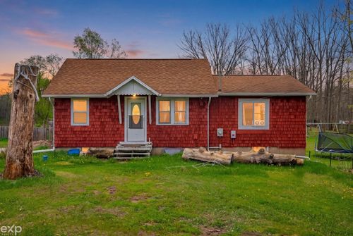 22466 N Bedford Road, Battle Creek, MI, 49017 | Card Image
