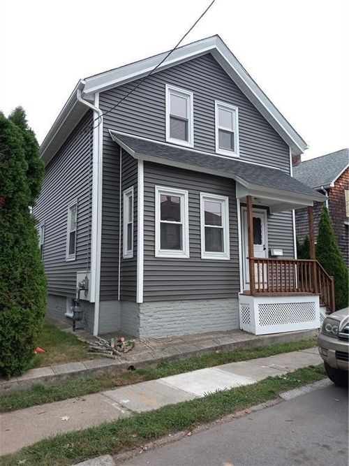 6 Short St, East Providence, RI, 02914-3714 | Card Image