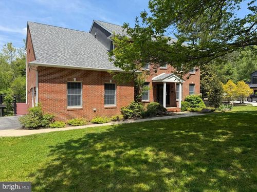 1 Nob Hill Rd, Wilmington, DE, 19808-1206 | Card Image