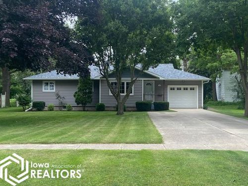 739 Main Ave N, Britt, IA, 50423-1039 | Card Image