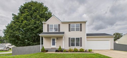 201 Greenleaf Dr, Elizabethtown, KY, 42701-5334 | Card Image