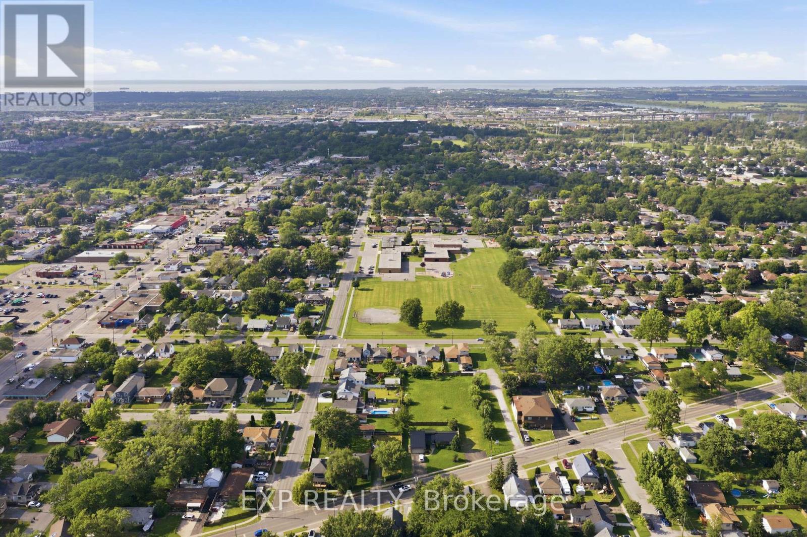 Residential Lease in St. Catharines (Secord Woods) 3