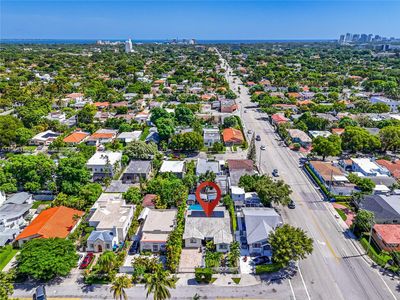 1686 Sw 12th St, House other with 4 bedrooms, 2 bathrooms and null parking in Miami FL | Image 2