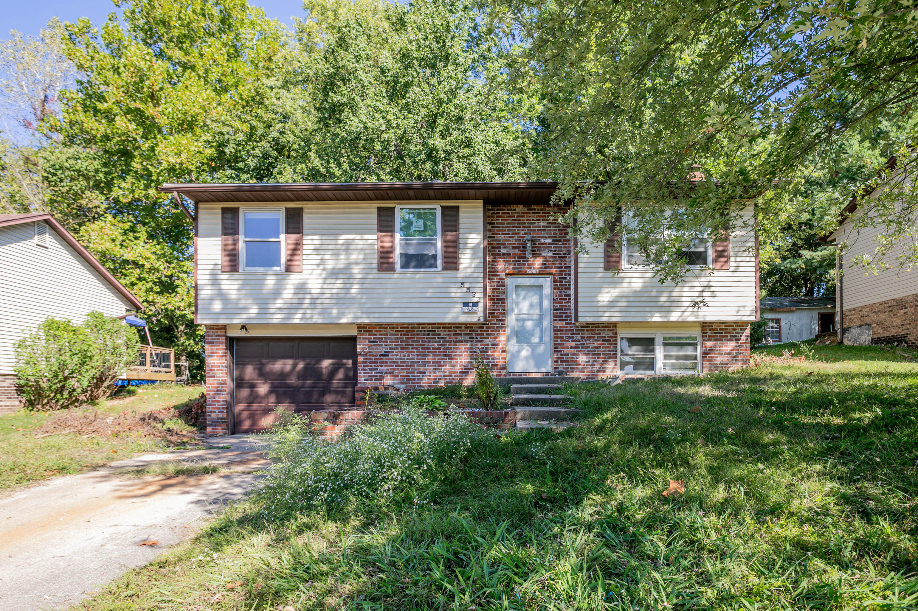 Bagnall Dr, Jefferson City, MO 65109