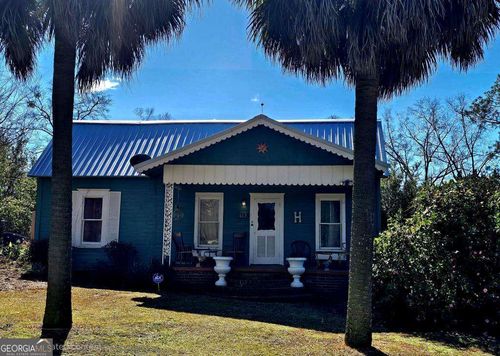 na-612 W Magnolia St, Fitzgerald, GA, 31750-2855 | Card Image