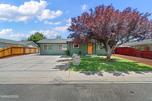 415 Keystone Drive, Dayton, NV, 89403 | Card Image