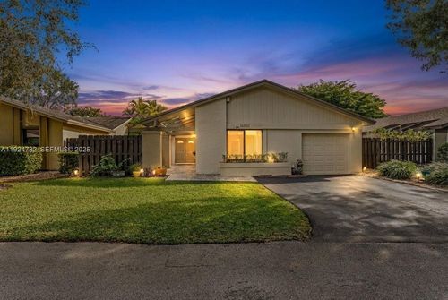 11525 Sw 135th Ct, Miami, FL, 33186-4400 | Card Image