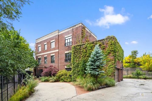 3914 W 51st St, Chicago, IL, 60632-3615 | Card Image