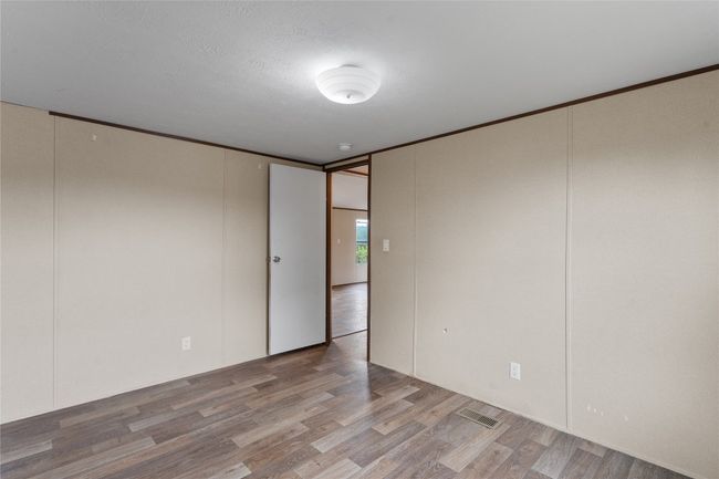 178 Ponderosa Loop, House other with 4 bedrooms, 2 bathrooms and 4 parking in Paige TX | Image 24