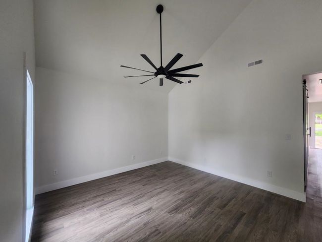 1804 Woodbreeze Cir Se, House other with 3 bedrooms, 2 bathrooms and null parking in Hartselle AL | Image 6