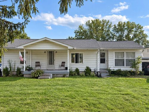 960 Grove Rd, Zanesville, OH, 43701-1337 | Card Image