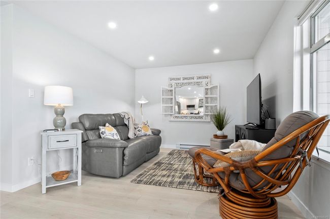 3402 - 27 Island Hwy S, Condo with 2 bedrooms, 2 bathrooms and 37 parking in Campbell River BC | Image 11