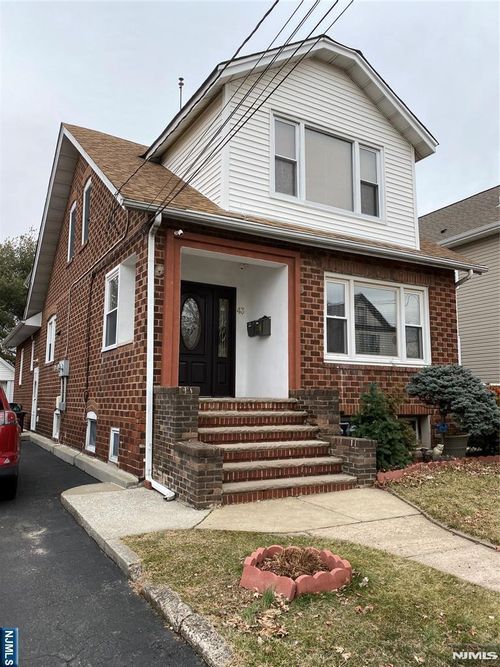 43 Martha Ave, Elmwood Park, NJ, 07407-1013 | Card Image