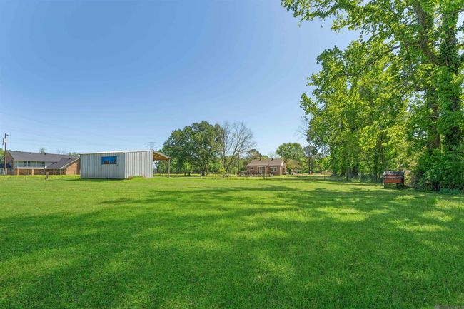 2015 Old Baker Rd, House other with 2 bedrooms, 1 bathrooms and null parking in Zachary LA | Image 14