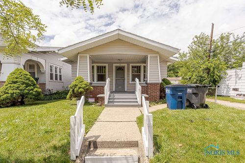 516 Lodge Ave, Toledo, OH, 43609-2912 | Card Image