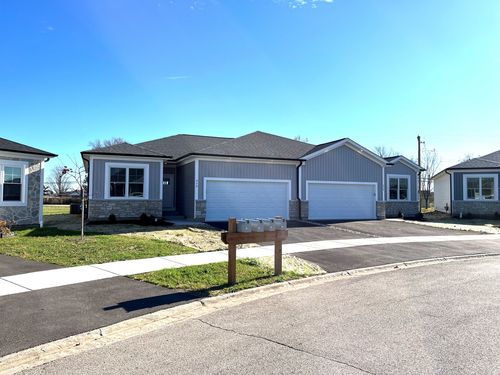 956 Partridge Cir, Marengo, IL, 60152-3652 | Card Image