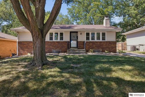 5301 S 52nd Street, Lincoln, NE, 68516 | Card Image