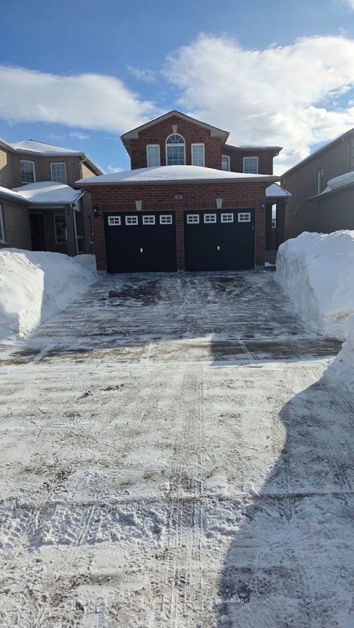 43 Catherine Dr, Barrie, ON, L4N0Y5 | Card Image