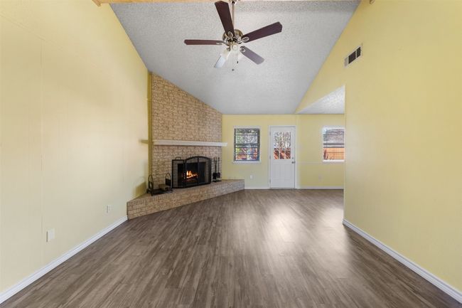 503 E Central Dr, House other with 3 bedrooms, 2 bathrooms and null parking in Georgetown TX | Image 7