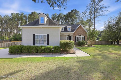 104 Bargate Dr, New Bern, NC, 28562-8412 | Card Image