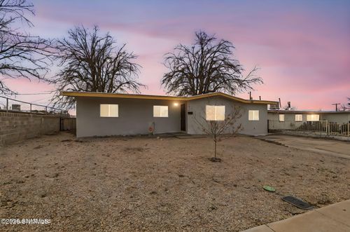 2316 Calle De Suenos, Las Cruces, NM, 88001-4406 | Card Image