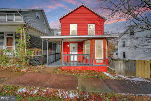 315 Berwick St, WHITE HAVEN, PA, 18661-1302 | Card Image