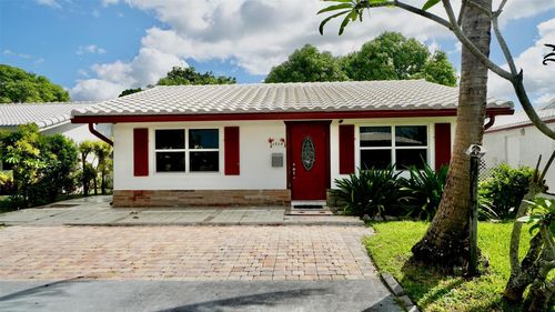 5908 Nw 81st Ave, Tamarac, FL, 33321-4230 | Card Image