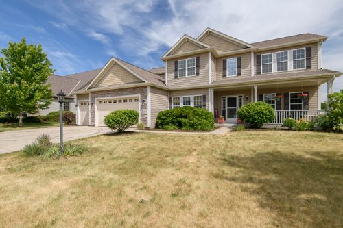 N116W17834 Blackstone Cir, Germantown, WI, 53022-5665 | Card Image