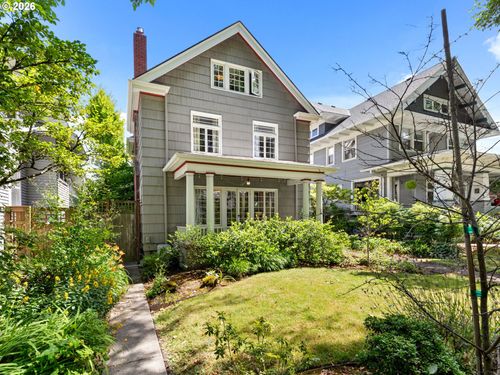 2028 Se Ladd Ave, Portland, OR, 97214 | Card Image