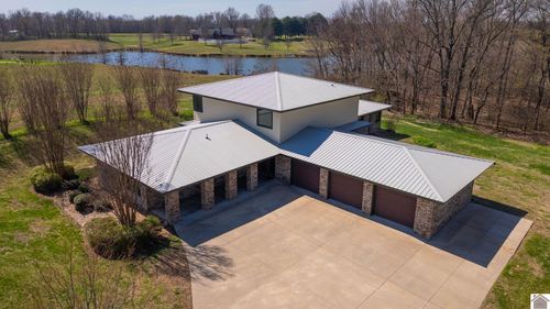 205 Lewis Ln, Clinton, KY, 42031-9459 | Card Image