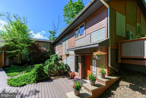2804 Jackson Dr, HAYMARKET, VA, 20169-1653 | Card Image