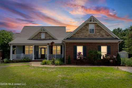86 Spring Oak Cv, Lamar, MS, 38642-7000 | Card Image