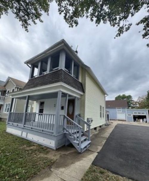 86 Alden St, Springfield, MA, 01109-3702 | Card Image