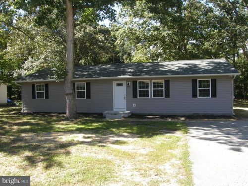22337 Sandra Ln, California, MD, 20619-2215 | Card Image