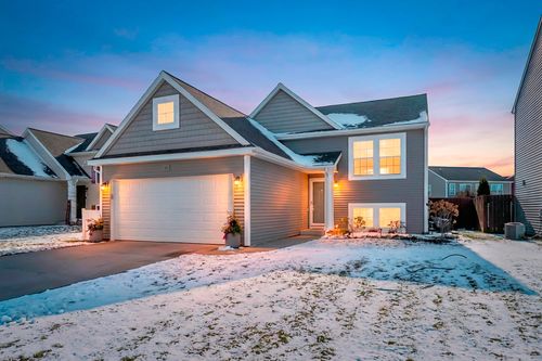 1327 Gardner Pond Ln, Vicksburg, MI, 49097-7785 | Card Image