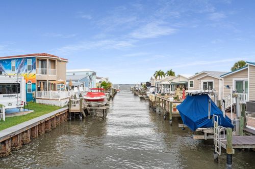 140 Nettles Blvd, Jensen Beach, FL, 34957-3309 | Card Image