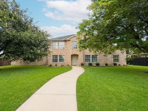 754 Cedarwood Dr, Cedar Hill, TX, 75104-6064 | Card Image