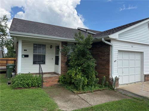 301 S 11th Pl, Rogers, AR, 72756-4252 | Card Image