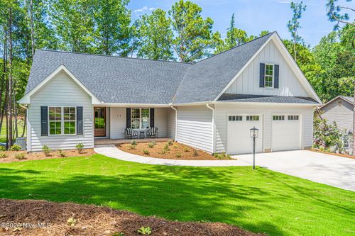 118 Berkshire Ct, West End, NC, 27376 | Card Image